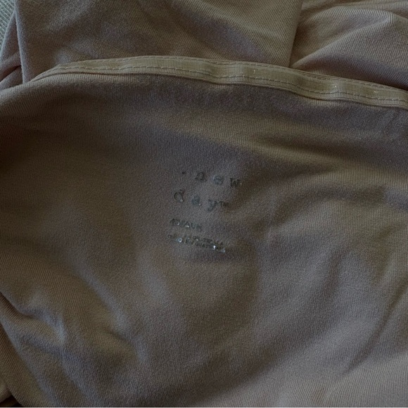 Cream/Tan Ruched Tube Top - Picture 3 of 3